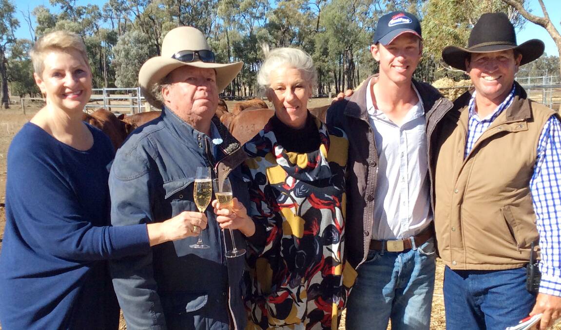 Volume buyers: Peter, Julie and Chase Naylor, Hollins Bay, Stanage Bay, with Jeanne Seifert and Ian Stark (left and far right), Seifert Belmont Reds.